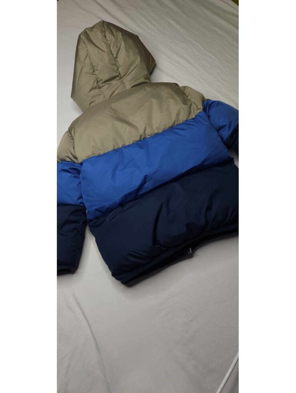 Swiss Tech jacket - Picture 7 of 9